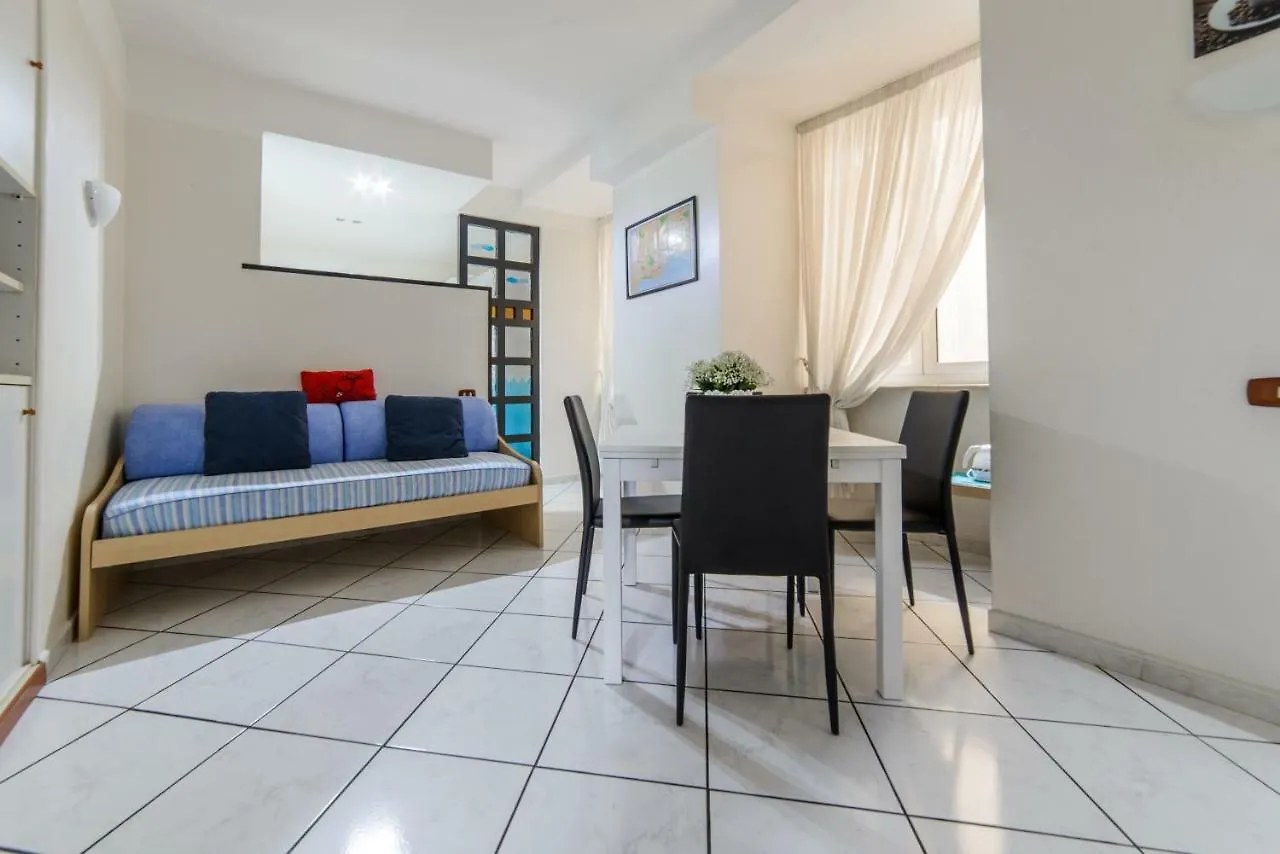 Aldo'S Holiday House Неаполь